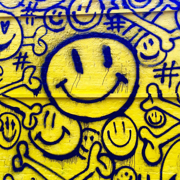 011 - 2000000 Ecstatic Clubbers